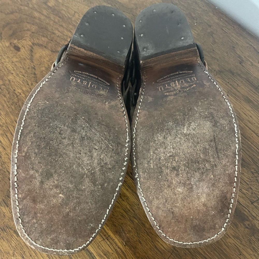 Bed:Stu Triad Leather Clog - Picture 5 of 5